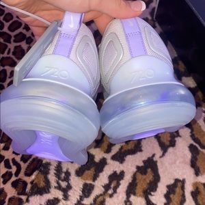 Nike 720 vast grey Women’s size 10